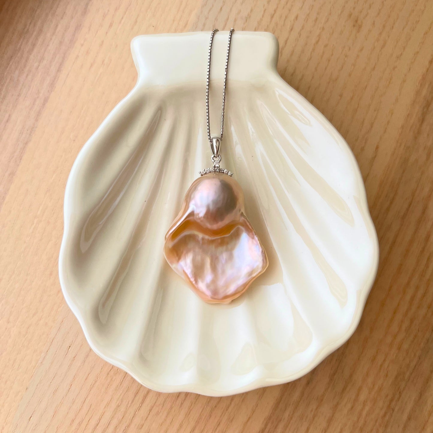 Large Gentle Peach Baroque Pearl Pendant